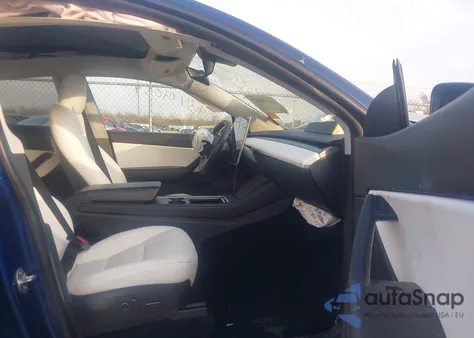 2021 Tesla Model Y Long Range Dual Motor All-Wheel Drive from USA, damaged, VIN 5YJYGDEE7MF122906